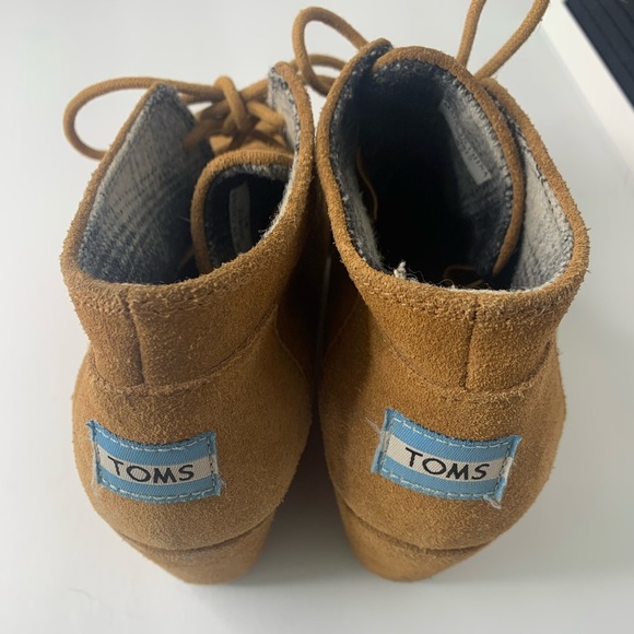 Toms Women’s Brown Rust Dessert Wedge Suede Ankle Booties Size 7 - Picture 7 of 16
